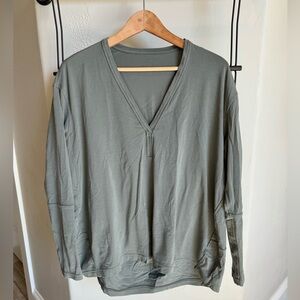 Lululemon Back In Action V-neck Long Sleeve Shirt
